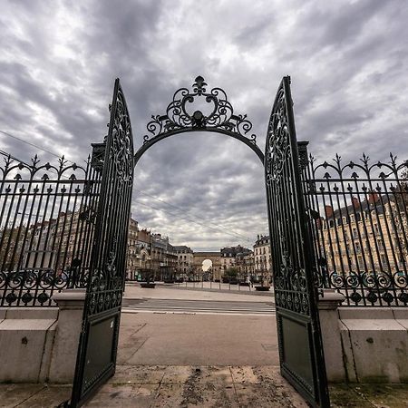 Le Paradis Iyedessil Dijon Buitenkant foto