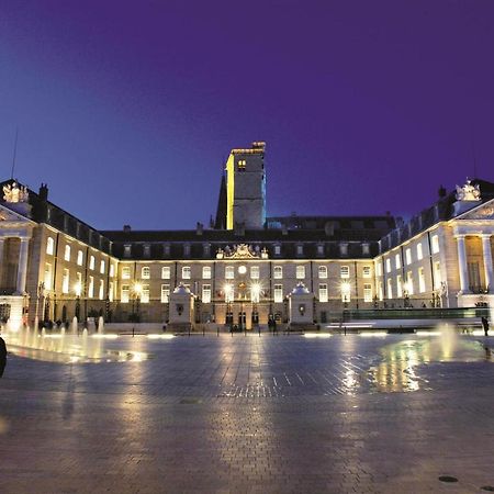 Le Paradis Iyedessil Dijon Buitenkant foto