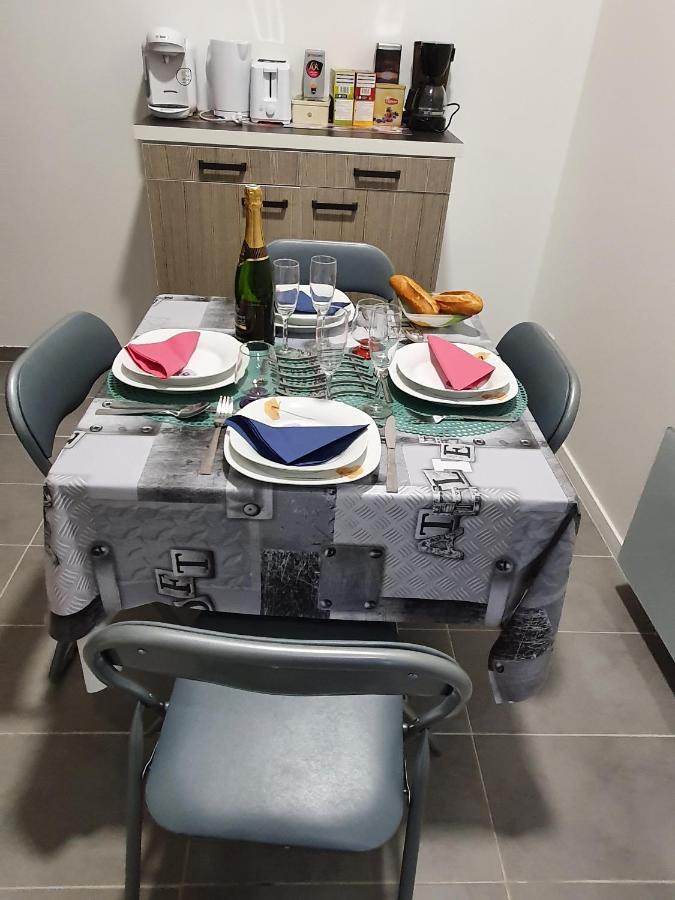 Le Paradis Iyedessil Dijon Buitenkant foto
